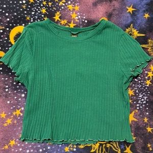 Dark green cropped tshirt